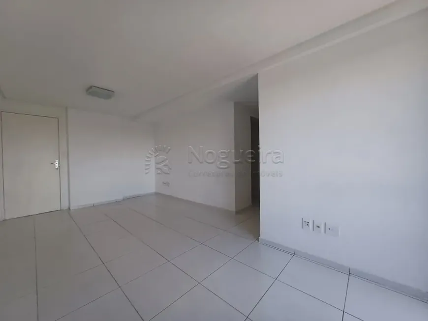 Foto 1 de Apartamento com 2 Quartos à venda, 66m² em Encruzilhada, Recife
