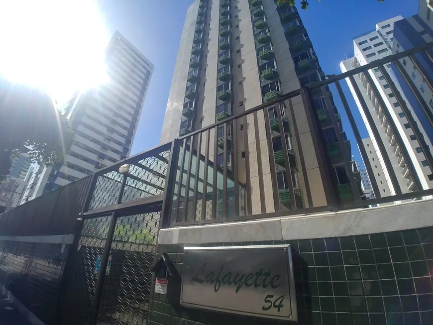 Foto 1 de Apartamento com 3 Quartos à venda, 159m² em Boa Viagem, Recife