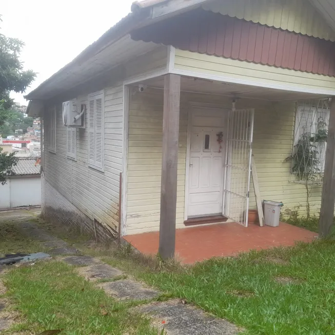 Foto 1 de Casa com 2 Quartos à venda, 360m² em Menino Deus, Porto Alegre