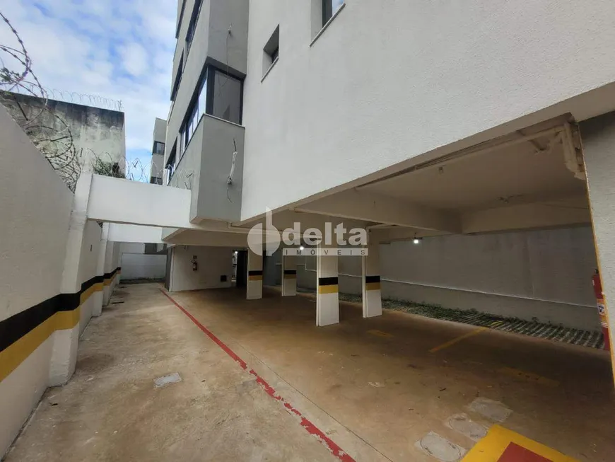 Foto 1 de Apartamento com 2 Quartos para alugar, 55m² em Umuarama, Uberlândia