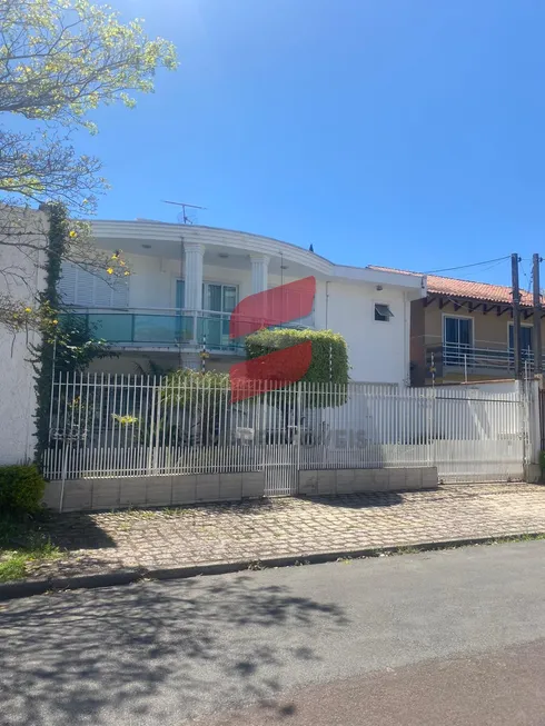 Foto 1 de Casa com 3 Quartos à venda, 247m² em Centro, Pinhais