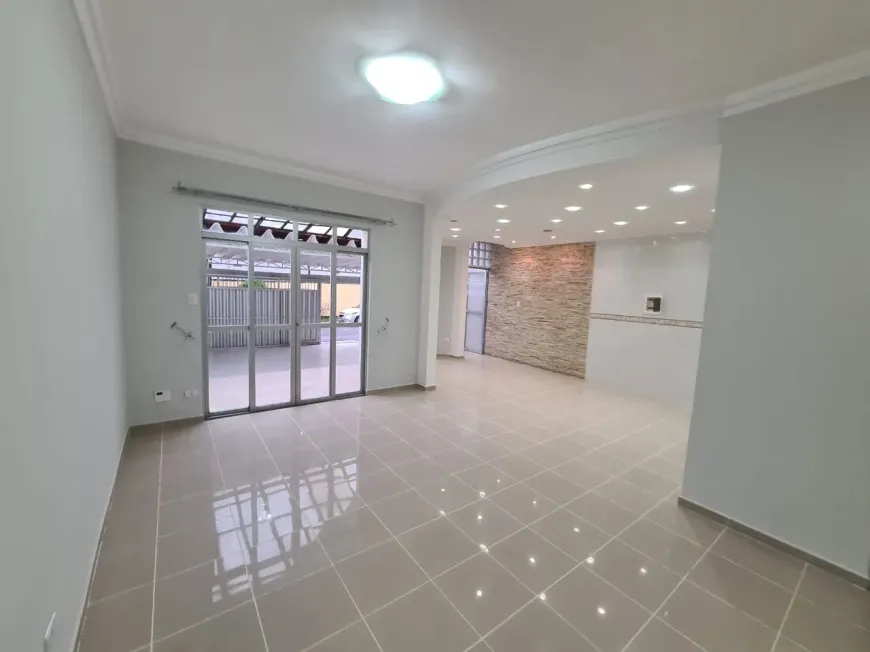 Foto 1 de Casa de Condomínio com 3 Quartos à venda, 150m² em Dom Pedro I, Manaus
