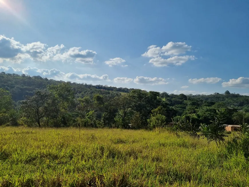 Foto 1 de Lote/Terreno à venda, 360m² em Recando do Lago Azul, Mateus Leme