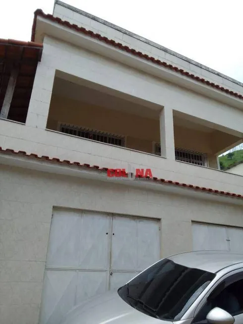 Foto 1 de Casa com 2 Quartos à venda, 102m² em Sete Pontes, São Gonçalo