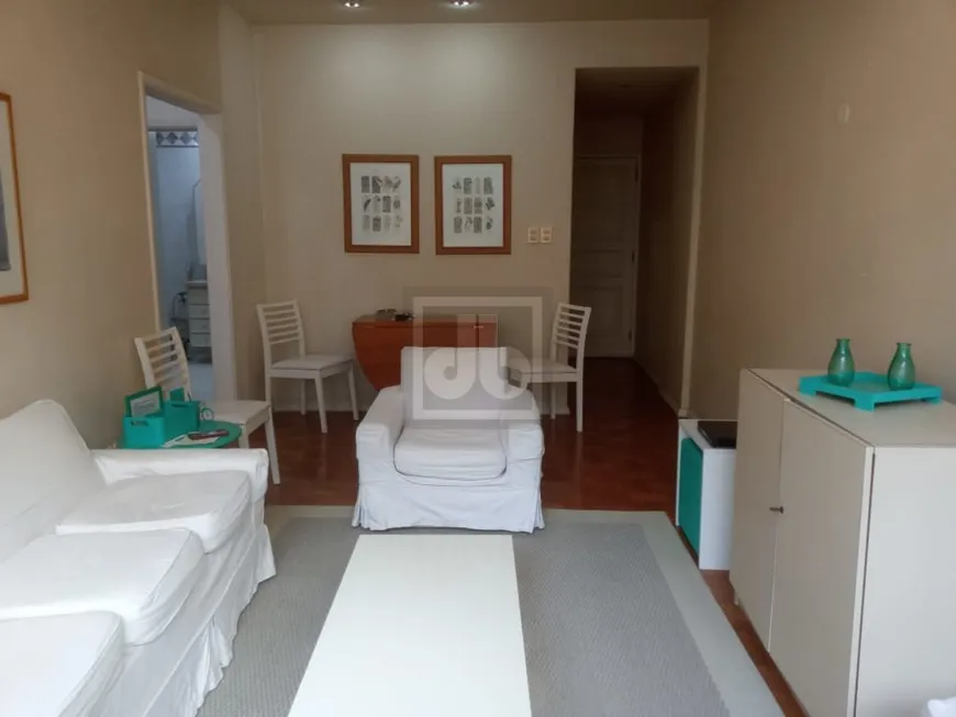 Foto 1 de Apartamento com 2 Quartos à venda, 80m² em Copacabana, Rio de Janeiro