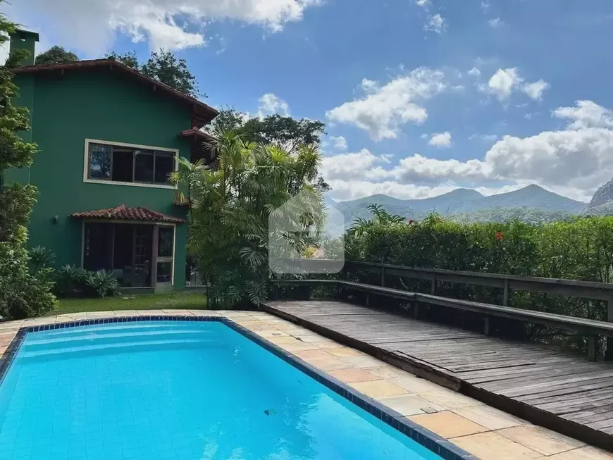 Foto 1 de Casa com 5 Quartos à venda, 168m² em Itaipava, Petrópolis