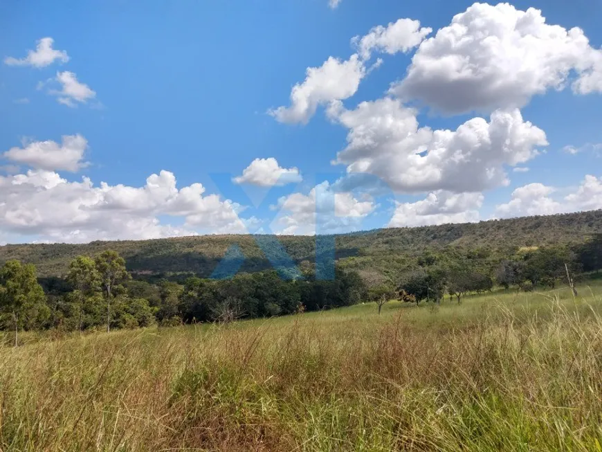 Foto 1 de Fazenda/Sítio com 2 Quartos à venda, 60m² em Zona Rural, Morada Nova de Minas