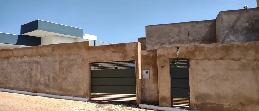 Foto 1 de Casa com 4 Quartos à venda, 300m² em Setor Habitacional Arniqueira, Brasília