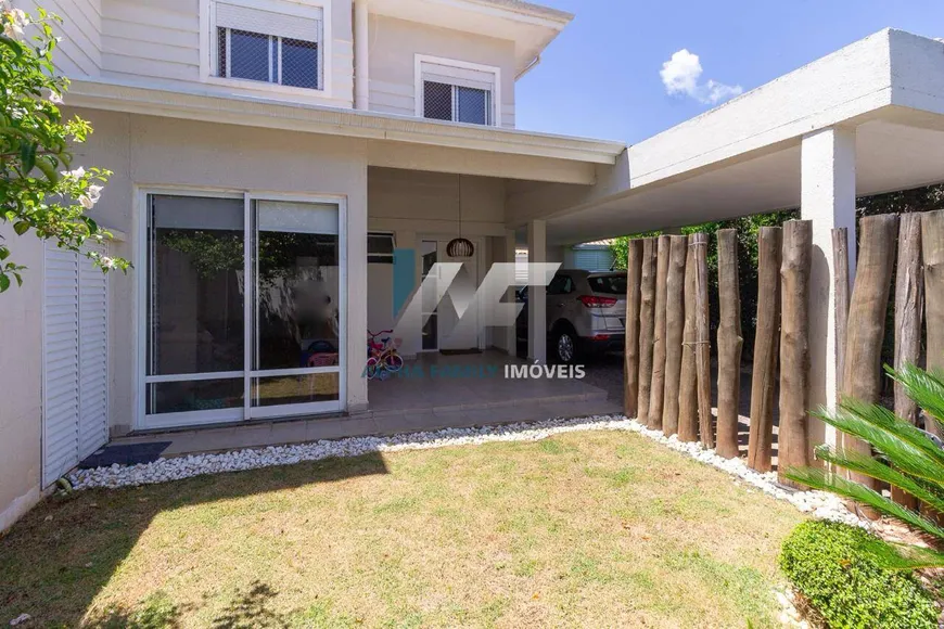 Foto 1 de Casa de Condomínio com 4 Quartos à venda, 200m² em Residencial Scenic, Santana de Parnaíba