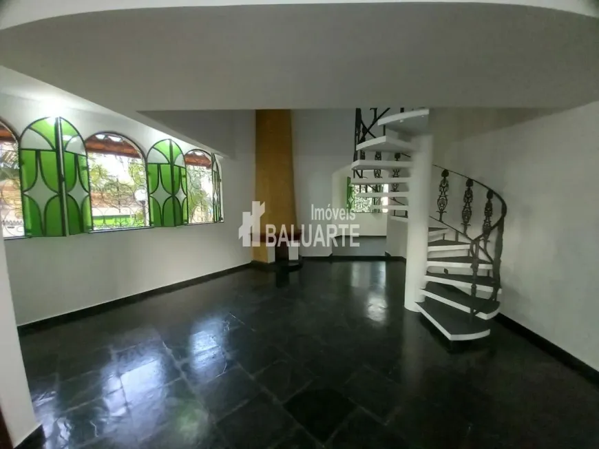 Foto 1 de Sobrado com 3 Quartos à venda, 256m² em Jardim Umuarama, São Paulo