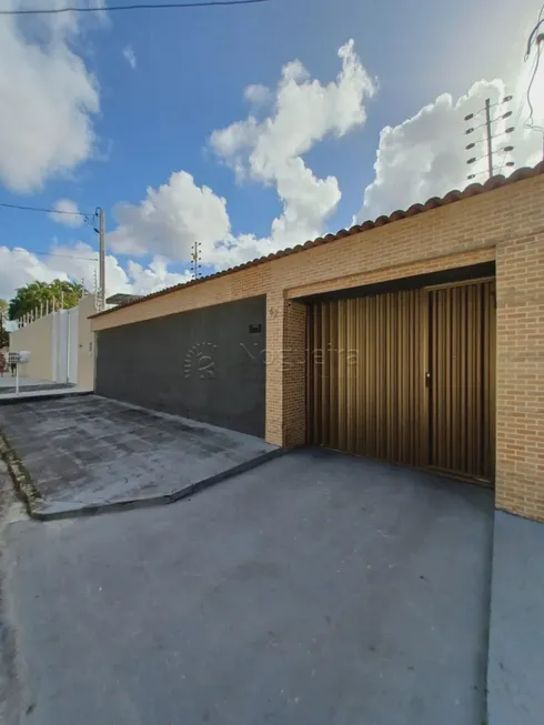 Foto 1 de Casa com 3 Quartos à venda, 143m² em Bongi, Recife