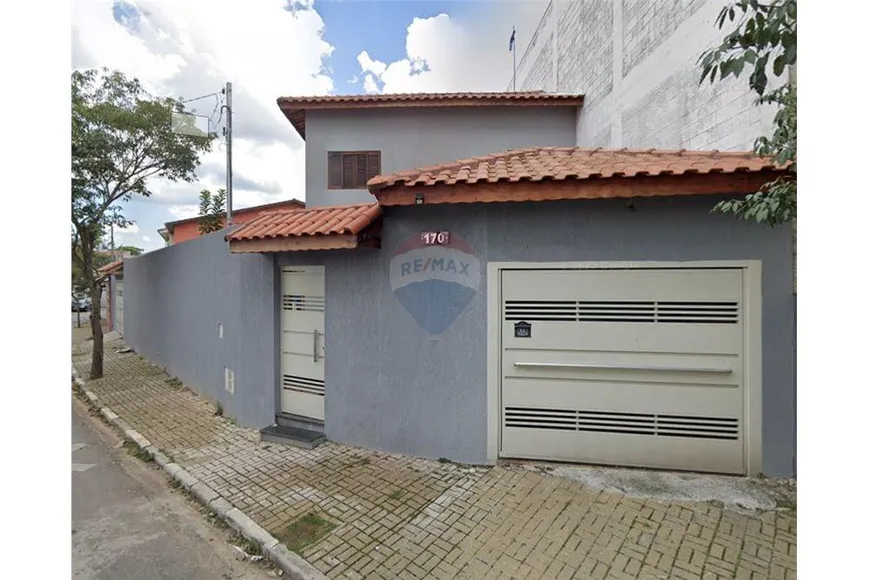 Foto 1 de Sobrado com 3 Quartos à venda, 300m² em Vila Odete, Poá