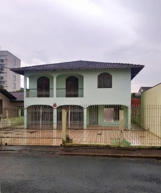 Foto 1 de Sobrado com 10 Quartos à venda, 471m² em Centro, Joinville