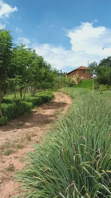 Foto 1 de Fazenda/Sítio à venda, 160m² em Zona Rural, Campestre