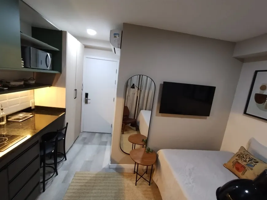 Foto 1 de Apartamento com 1 Quarto para alugar, 18m² em Bela Vista, São Paulo