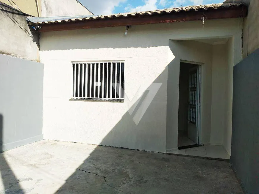 Foto 1 de Casa com 2 Quartos à venda, 70m² em Parque Sao Bento, Sorocaba