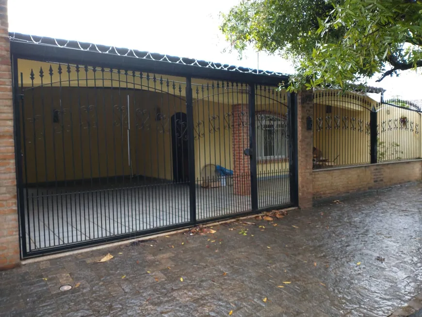 Foto 1 de Casa com 3 Quartos à venda, 200m² em Jardim Prudência, Bauru