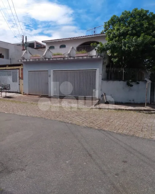 Foto 1 de Casa com 3 Quartos à venda, 275m² em Centreville, Santo André