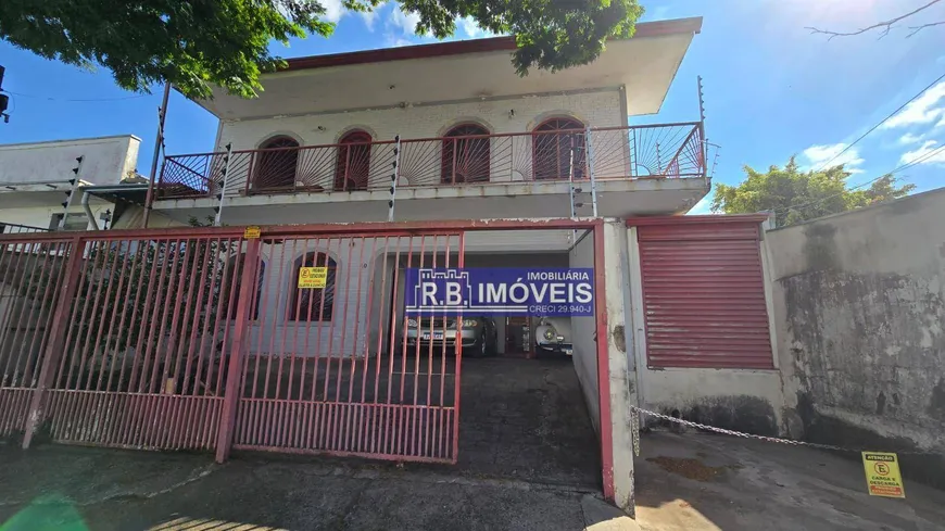 Foto 1 de Casa com 3 Quartos para alugar, 236m² em Jardim do Trevo, Campinas