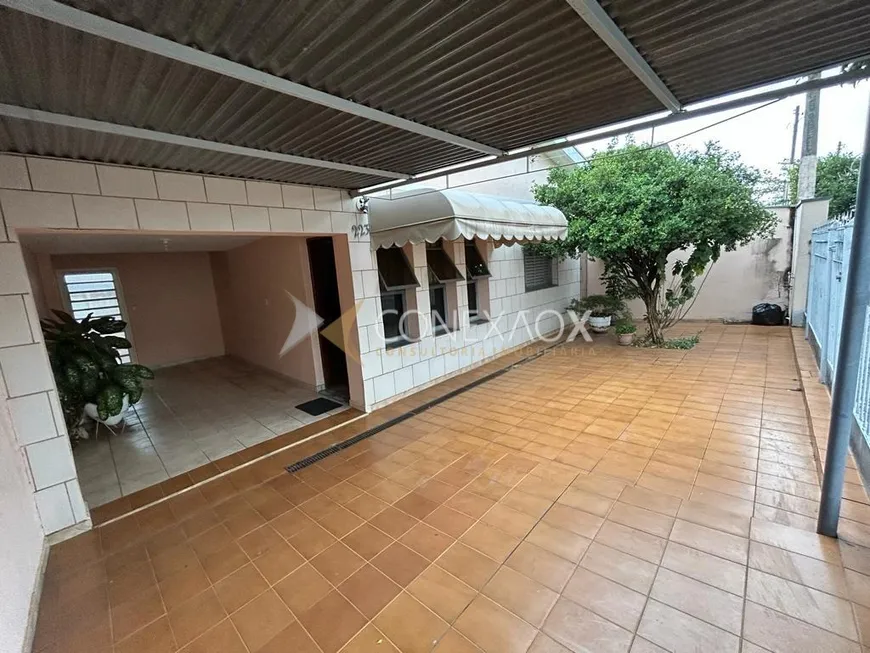 Foto 1 de Casa com 4 Quartos à venda, 180m² em Vila Proost de Souza, Campinas