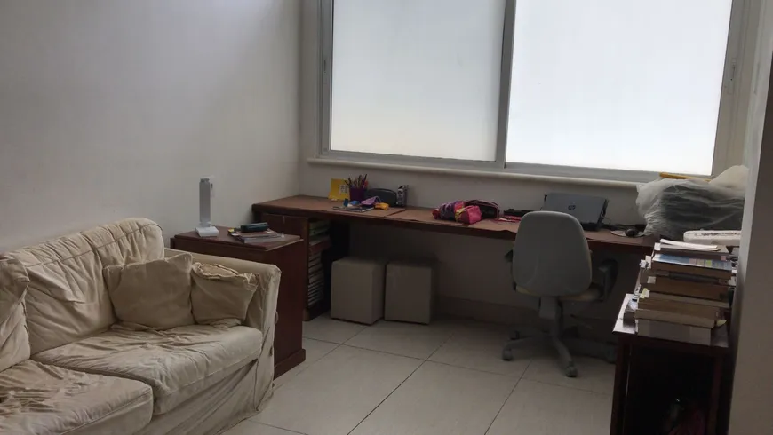 Foto 1 de Apartamento com 3 Quartos à venda, 180m² em Arpoador, Rio de Janeiro