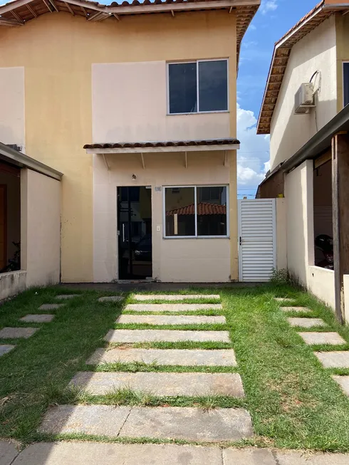 Foto 1 de Casa de Condomínio com 2 Quartos à venda, 69m² em Residencial Flórida, Goiânia