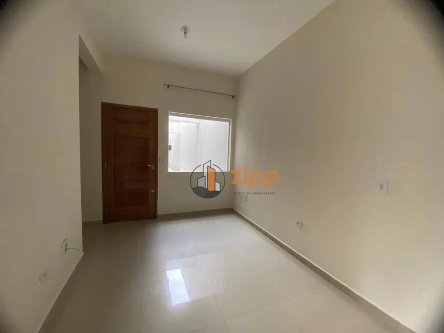 Foto 1 de Apartamento com 1 Quarto para alugar, 35m² em Vila Mazzei, São Paulo