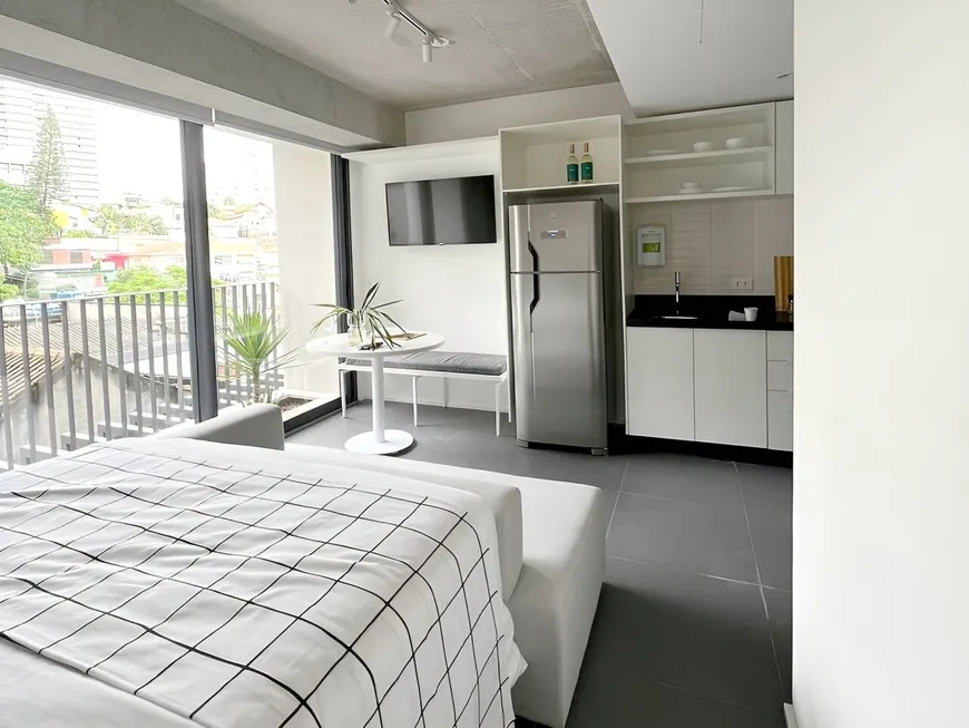 Foto 1 de Apartamento com 1 Quarto à venda, 28m² em Vila Madalena, São Paulo