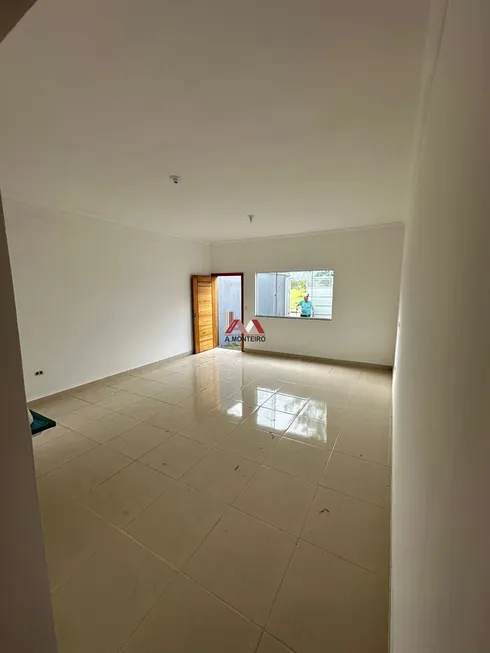 Foto 1 de Casa com 3 Quartos à venda, 80m² em Conjunto Habitacional Milton de Alvarenga Peixoto, Taubaté