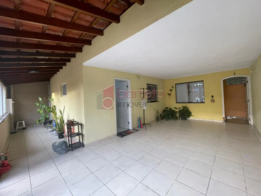 Foto 1 de Casa com 3 Quartos à venda, 196m² em Jardim Danubio, Jundiaí