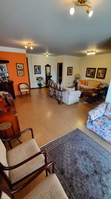 Foto 1 de Apartamento com 4 Quartos à venda, 184m² em Centro, Florianópolis