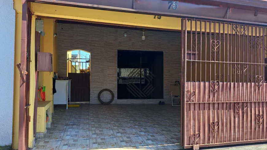 Foto 1 de Casa com 2 Quartos à venda, 122m² em Jardim Atilio Silvano, Sorocaba