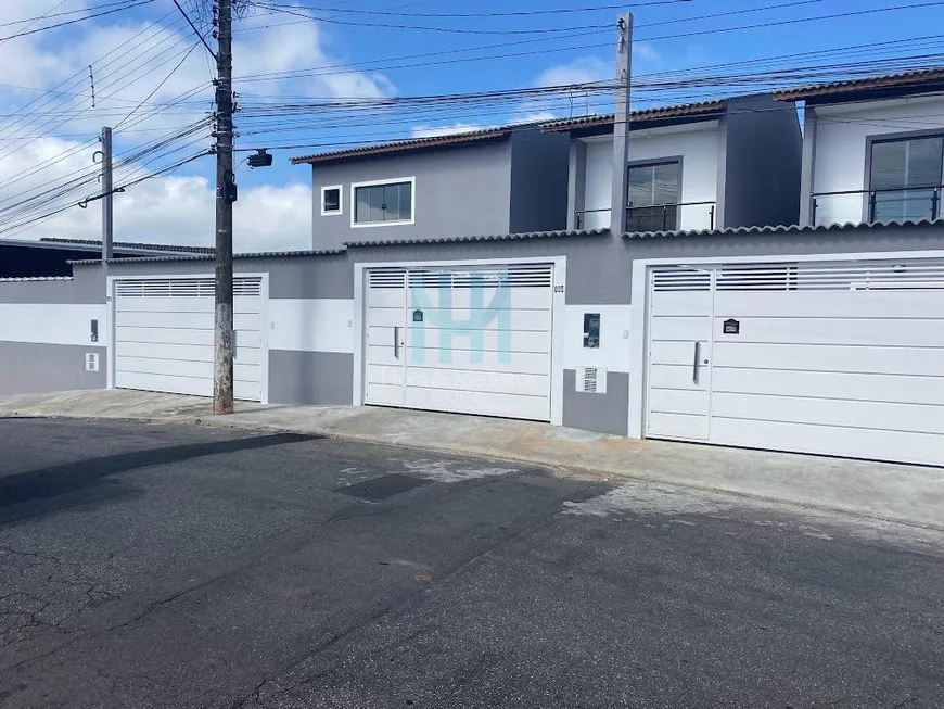 Foto 1 de Casa com 3 Quartos à venda, 100m² em Barbosa, Arujá