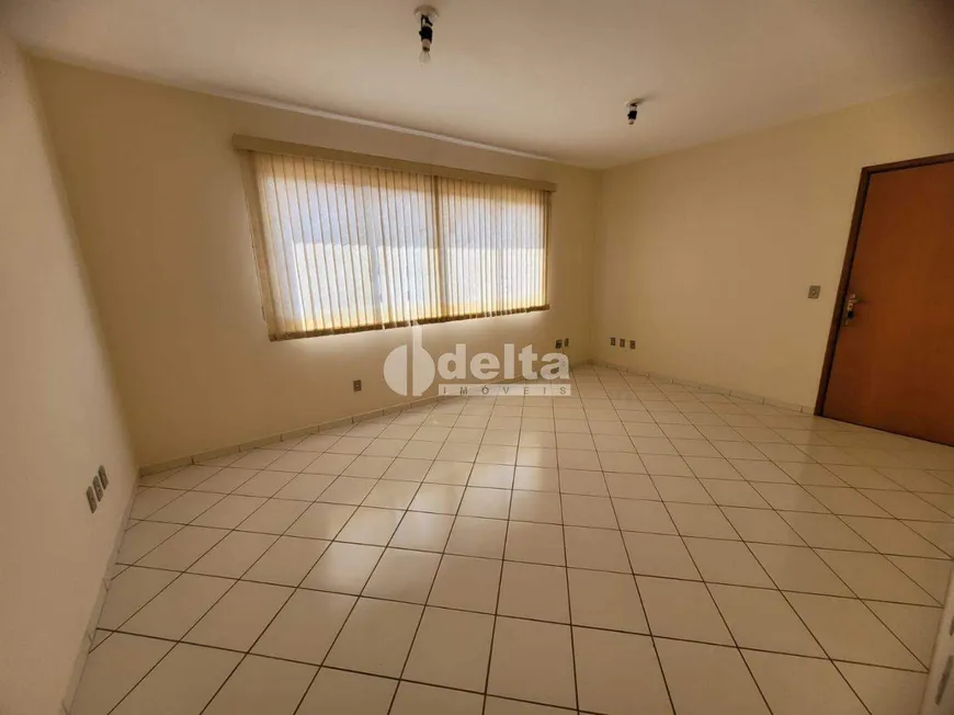 Foto 1 de Apartamento com 2 Quartos à venda, 77m² em Daniel Fonseca, Uberlândia