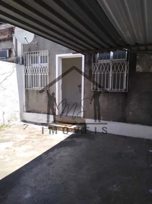 Foto 1 de Casa com 2 Quartos à venda, 90m² em Inhaúma, Rio de Janeiro