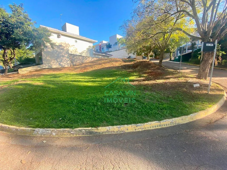 Foto 1 de Lote/Terreno à venda, 478m² em Parque das Videiras, Louveira