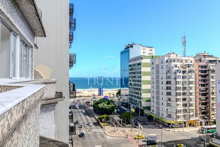 Foto 1 de Apartamento com 3 Quartos à venda, 135m² em Copacabana, Rio de Janeiro