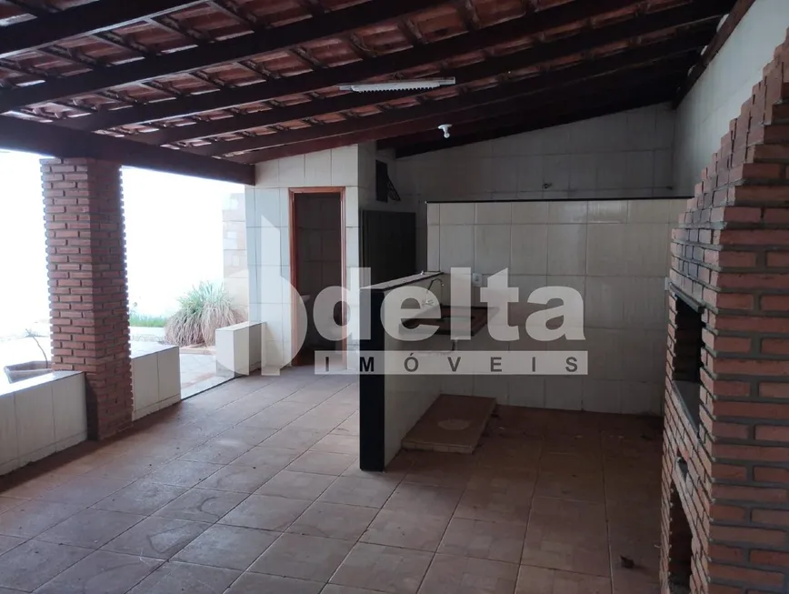 Foto 1 de Casa com 3 Quartos à venda, 160m² em Jardim Botânico, Uberlândia