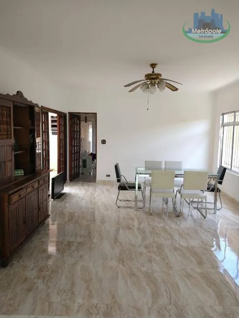 Foto 1 de Casa com 3 Quartos à venda, 366m² em Jardim Almeida Prado, Guarulhos