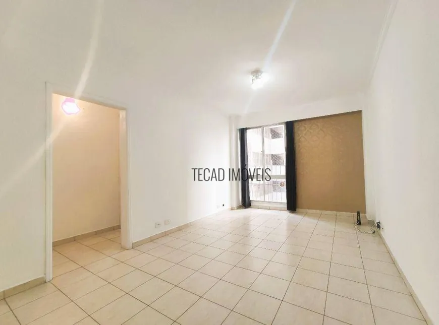 Foto 1 de Apartamento com 2 Quartos para alugar, 70m² em Cerqueira César, São Paulo