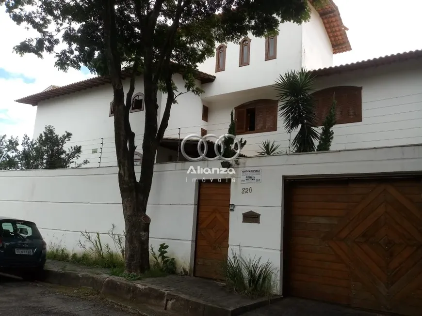 Foto 1 de Casa com 5 Quartos à venda, 700m² em Mangabeiras, Belo Horizonte