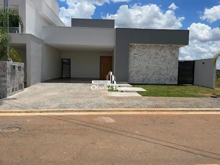 Foto 1 de Casa com 3 Quartos à venda, 360m² em Condominio Residencial Gaudi, Anápolis