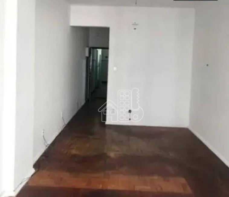 Foto 1 de Kitnet com 1 Quarto à venda, 35m² em Centro, Niterói