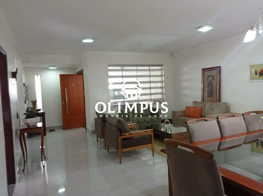 Foto 1 de Casa com 3 Quartos à venda, 197m² em Patrimônio, Uberlândia