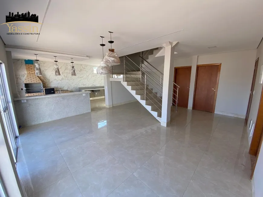 Foto 1 de Casa de Condomínio com 5 Quartos à venda, 352m² em , Chapada dos Guimarães