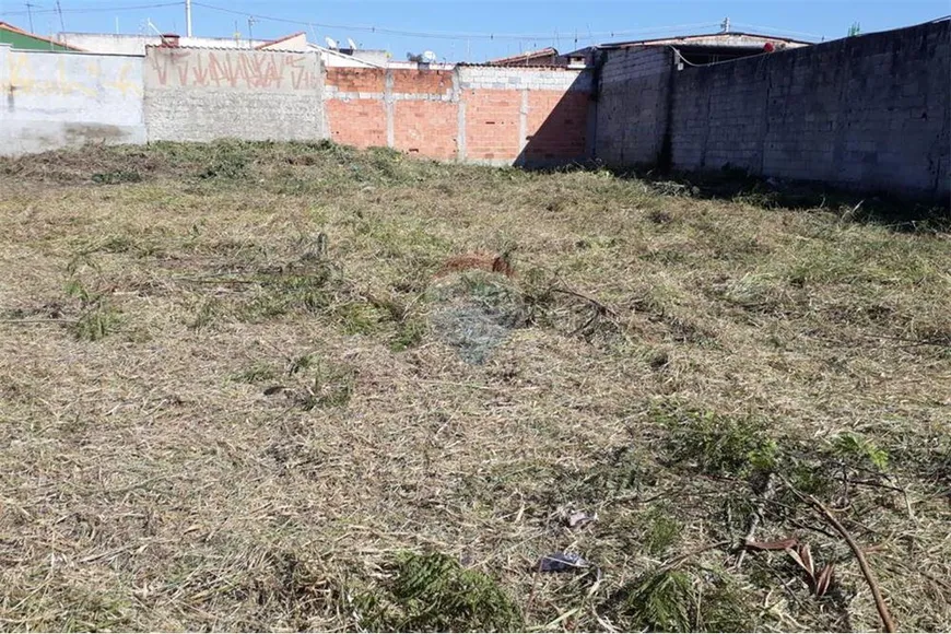 Foto 1 de Lote/Terreno à venda, 600m² em Jardim Layr, Mogi das Cruzes