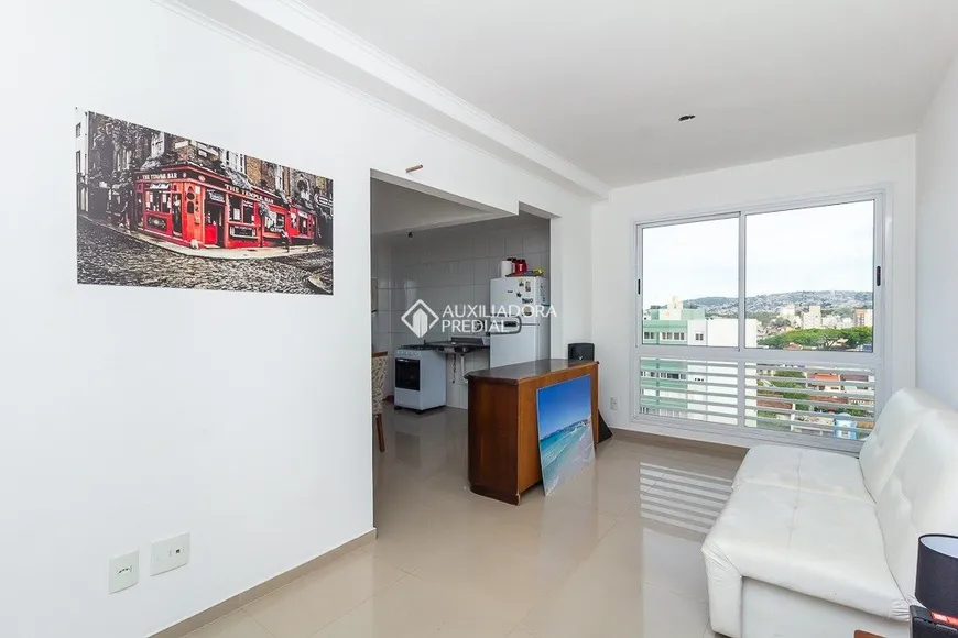 Foto 1 de Apartamento com 3 Quartos à venda, 64m² em Santana, Porto Alegre