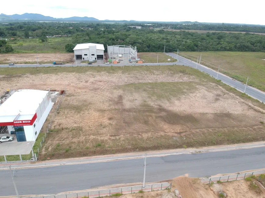 Foto 1 de Lote/Terreno à venda, 4000m² em Volta Redonda, Araquari