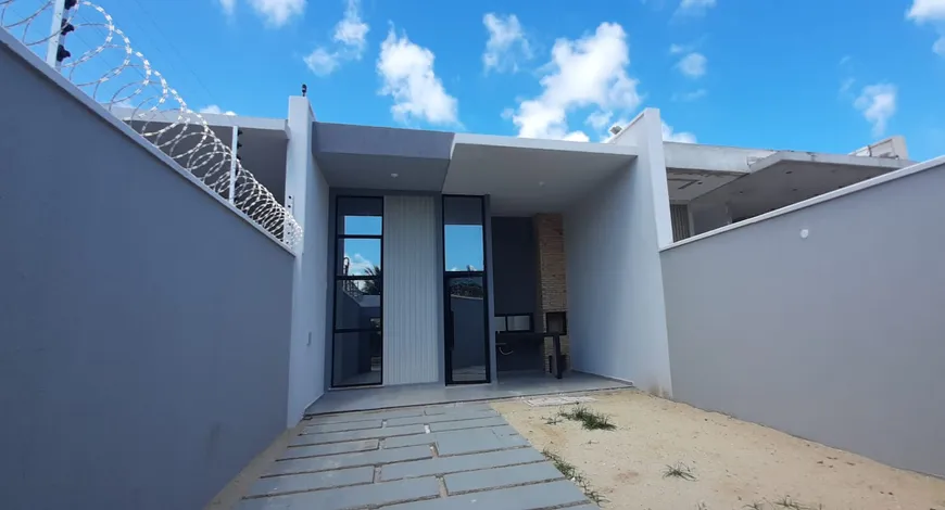 Foto 1 de Casa com 3 Quartos à venda, 103m² em Precabura, Eusébio