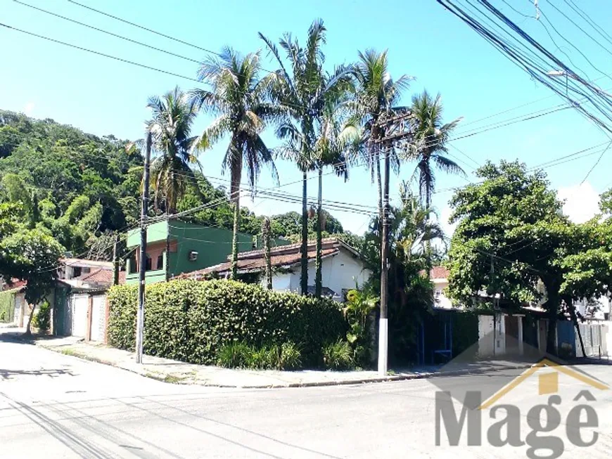 Foto 1 de Casa com 3 Quartos à venda, 273m² em Tombo, Guarujá